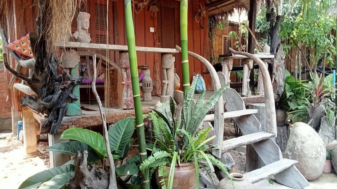 Kakrona Pouk Homestay Sziemreap Kültér fotó